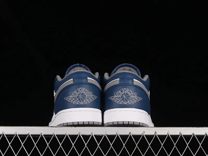 All categories Air Jordan Jordan series basketball shoes Air Jordan 1 Low Z version Air Jordan 1 Low "French Blue" AJ1 Joe 1 white blue cultural low-top casual sneakers 553558-412